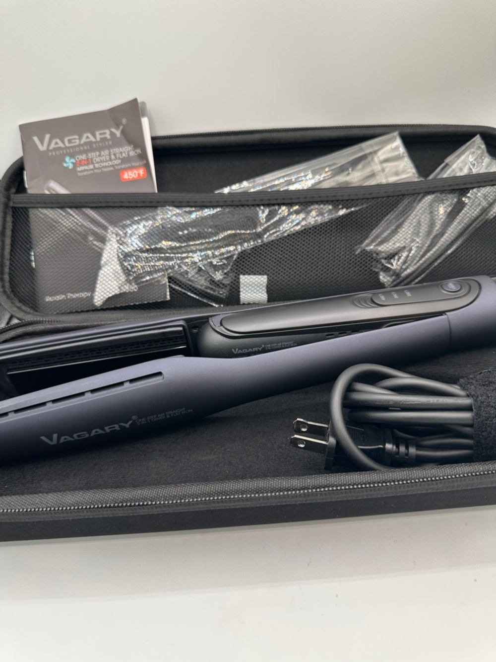 Vagary one-step air straight 2-in-1 hair dryer and flat iron Model VG-8850